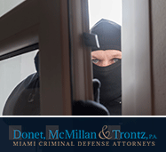 Picture of a a Man Committing Theft in Miami